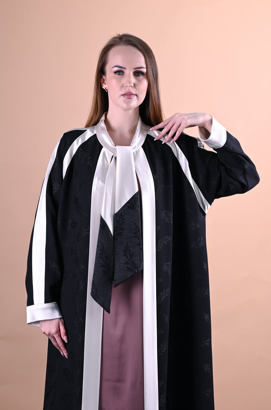 Luxury Cut Abaya