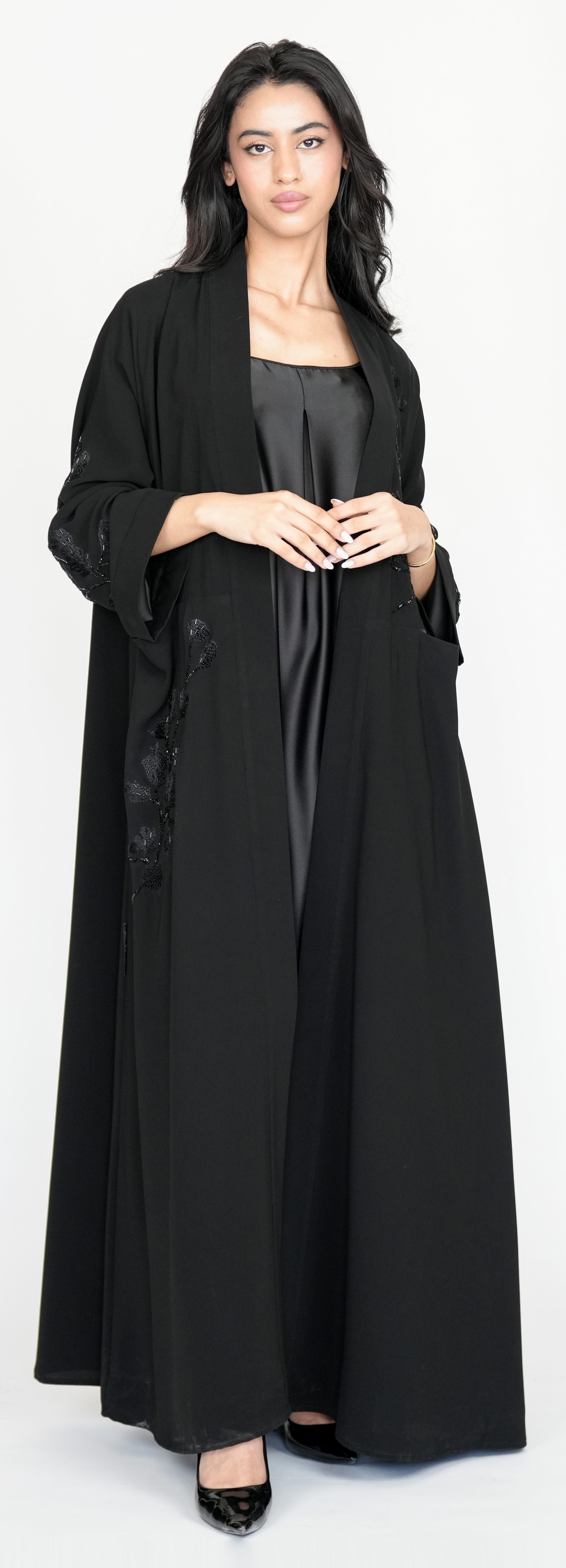 Elegant Black Open Abaya