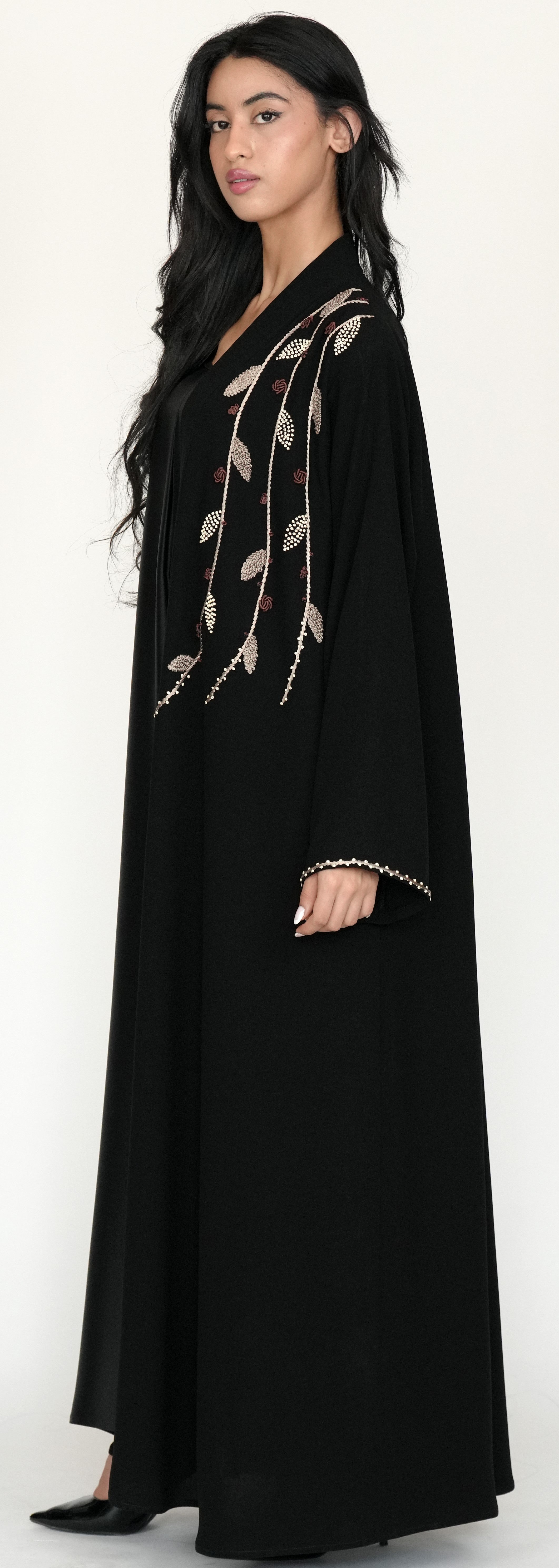 Black Open Abaya with Elegant Leaf Embroidery