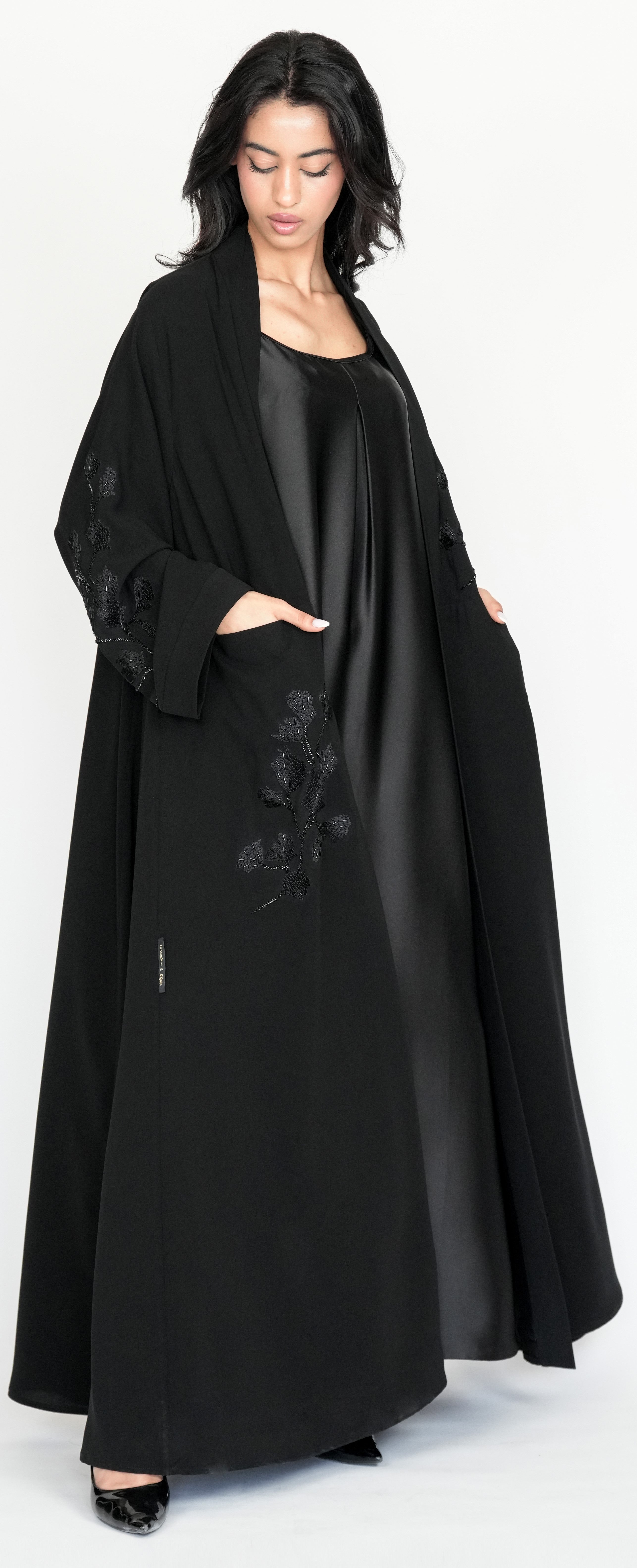 Elegant Black Open Abaya with Subtle Sequin Detailing