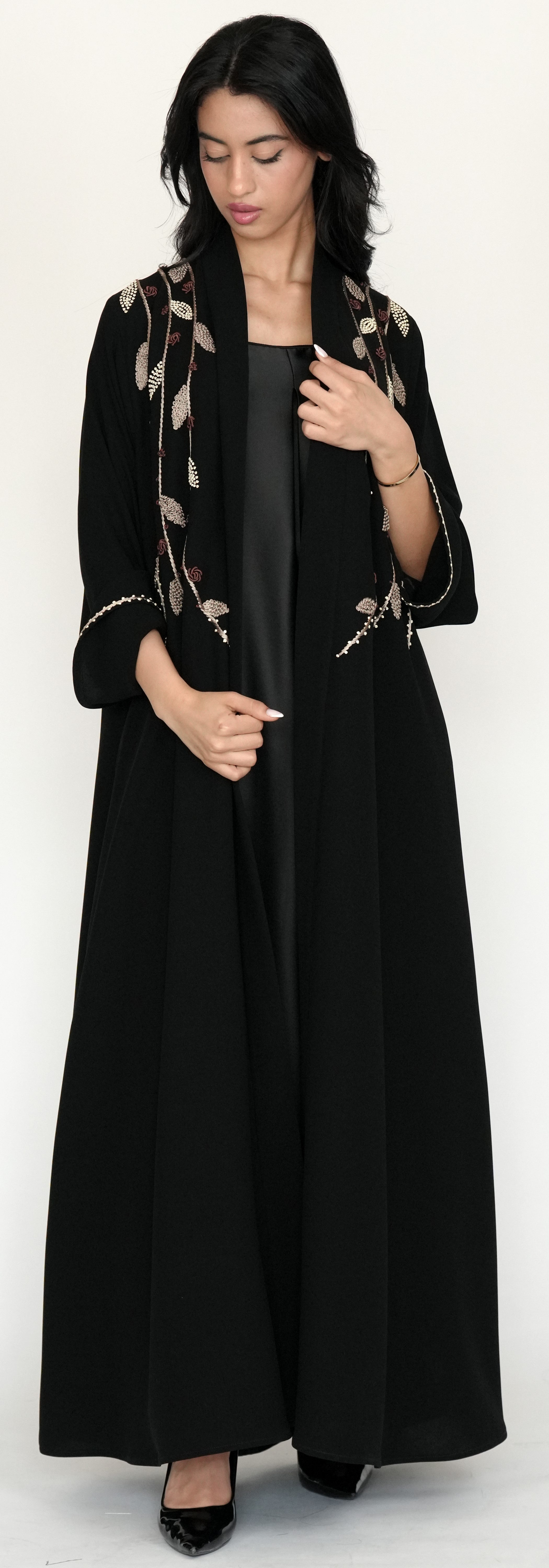 Black Open Abaya with Leaf Embroidery