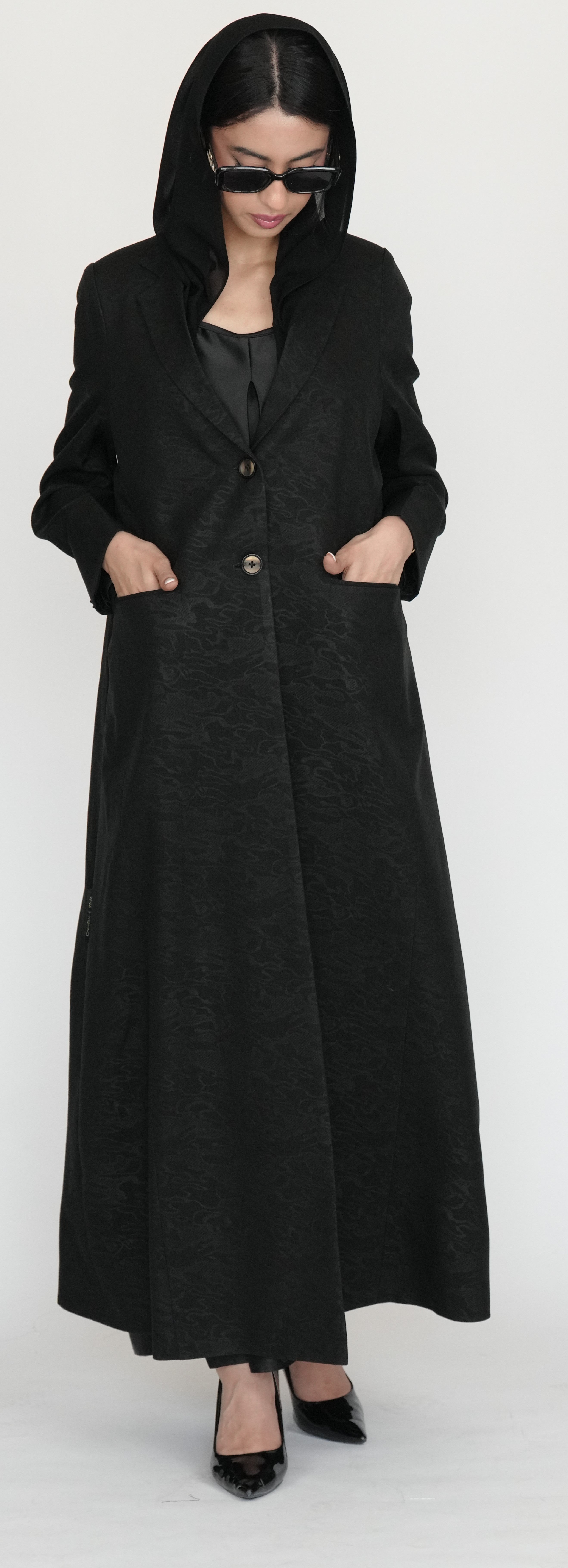 Textured Black Blazer Abaya