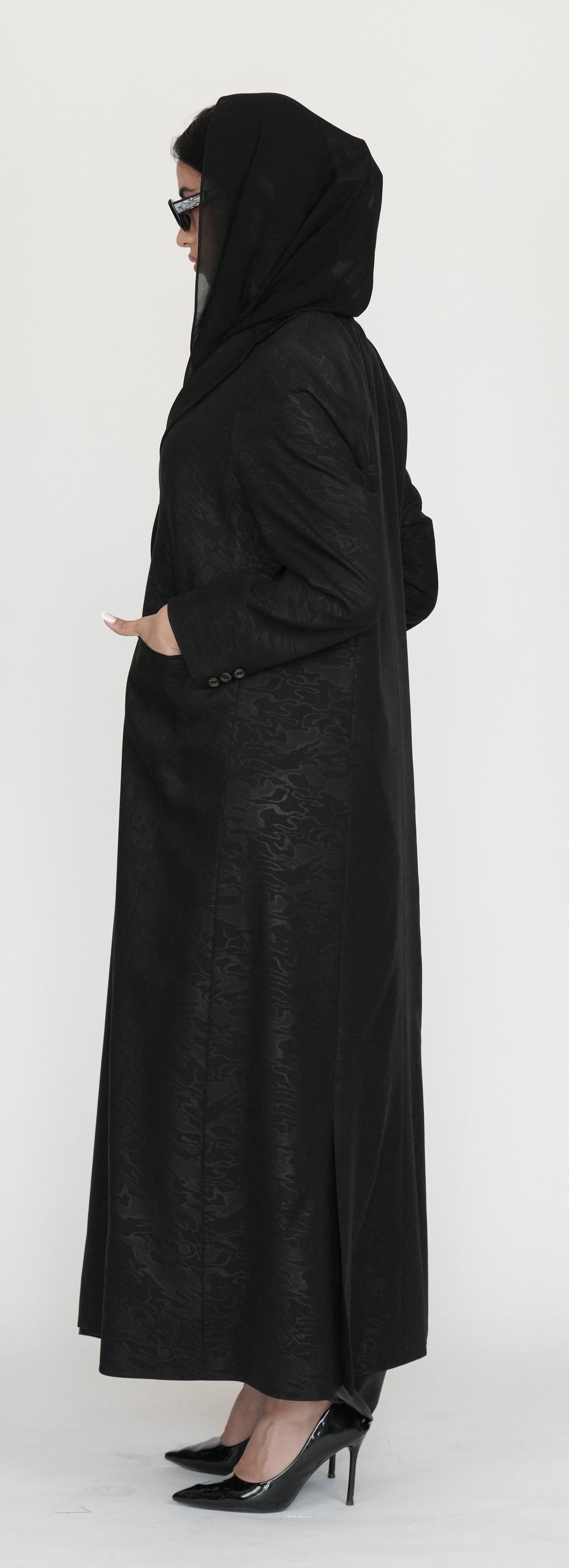 Textured Black Blazer-Style Abaya