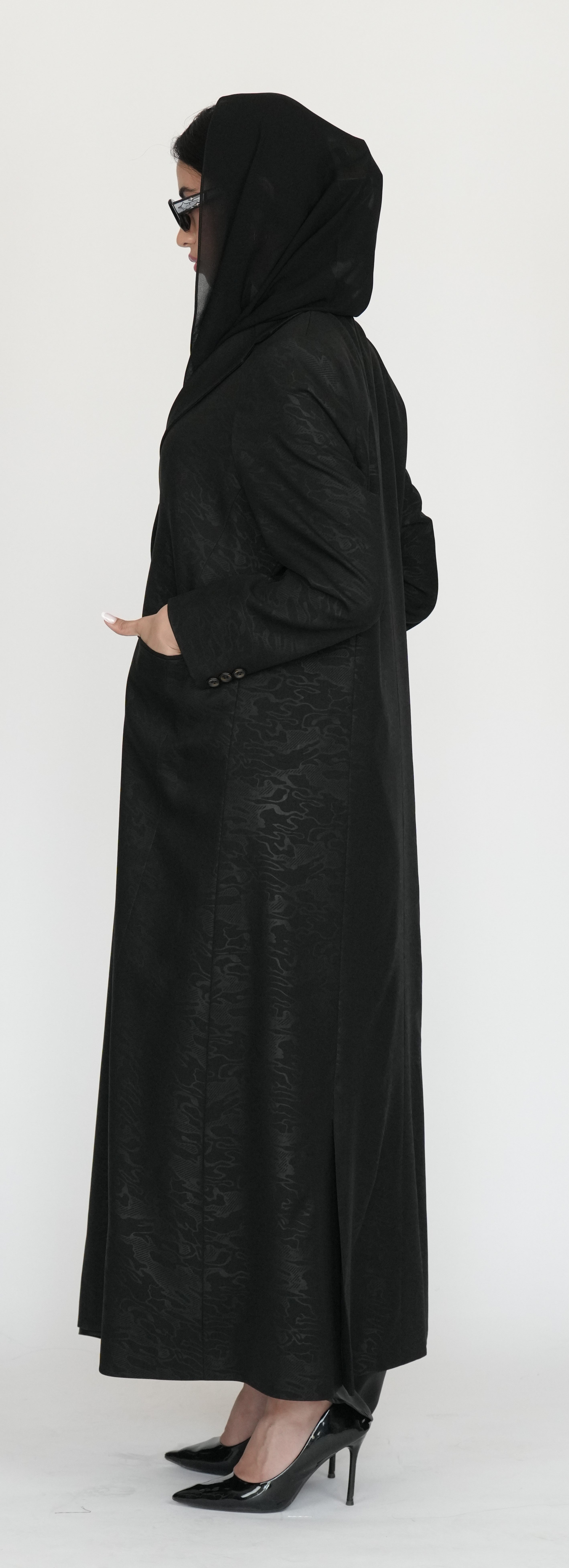 Textured Black Blazer-Style Abaya