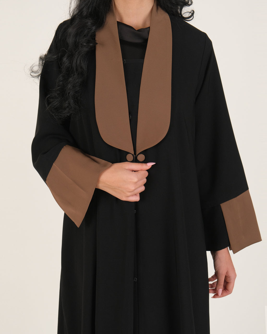 Black Abaya with Mocha Cuffs – Elegant Modest Wear